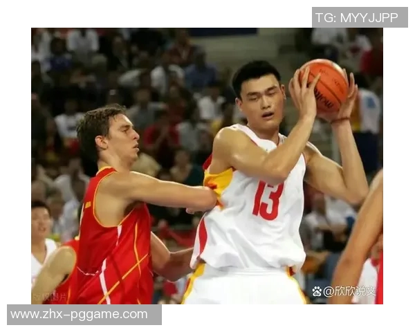 2008年北京奥运会男篮中国队与美国队激战回顾与精彩瞬间解析