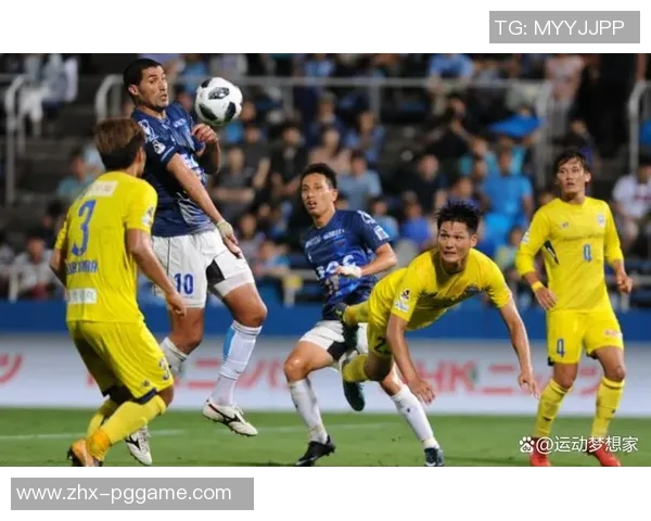 山形山神与东京绿茵的激烈对决展现足球魅力与团队精神的巅峰之战